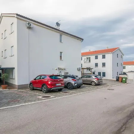 Apartment Lucia